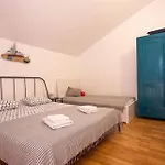 Kuca Skugor Apartment Sibenik