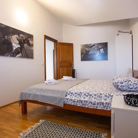 Kuca Skugor Appartement *