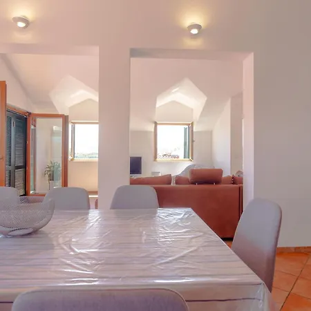 Kuca Skugor * Šibenik