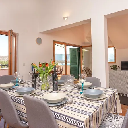 Kuca Skugor Appartement *