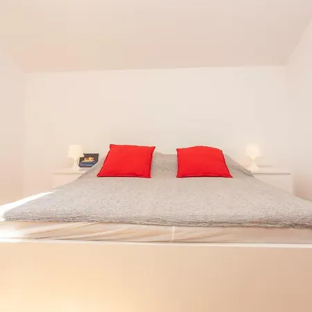 Apartment Kuca Skugor Sibenik