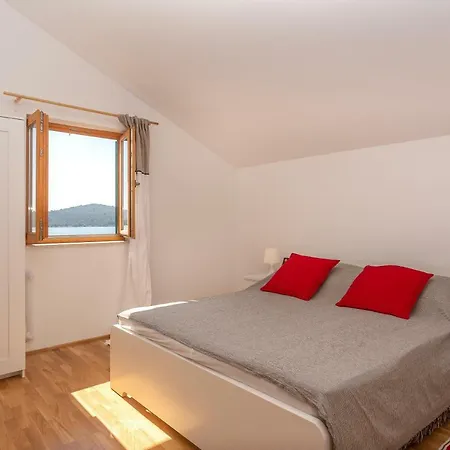 Apartment Kuca Skugor Sibenik