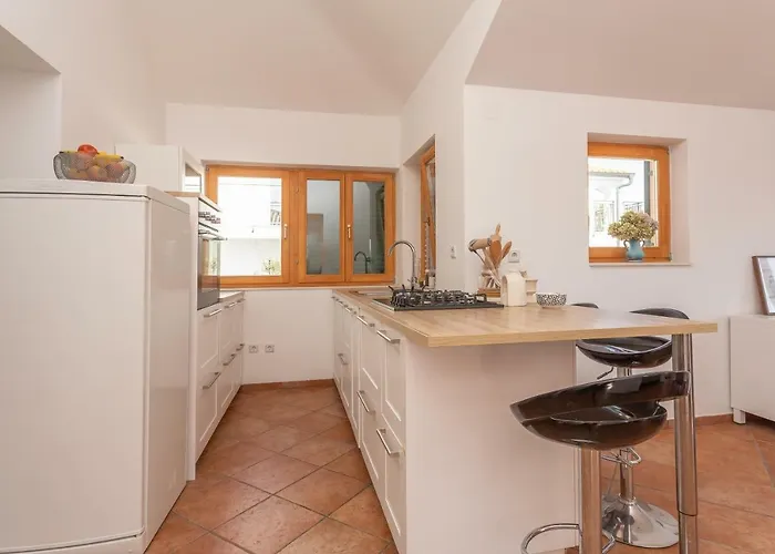 Appartement Kuca Skugor *