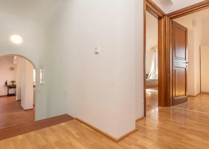 Kuca Skugor Appartement *