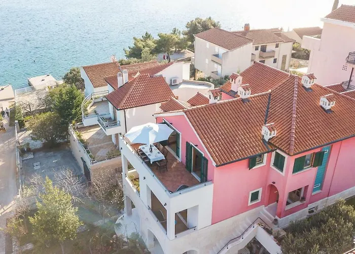 Appartement Kuca Skugor