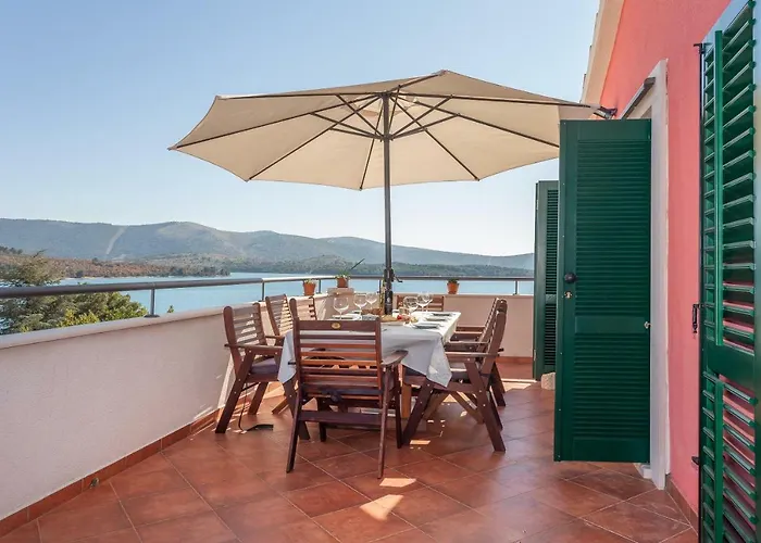 Kuca Skugor * Šibenik